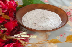 开云体育手机版下载:口红、唇膏、唇彩蜜釉有什么区别？